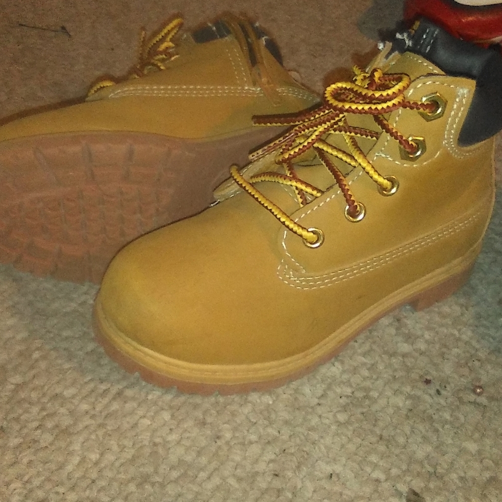 Faded glory boots